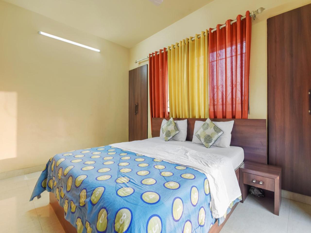 Np Hospitality Magarpatta City Hotel Pune Exterior photo